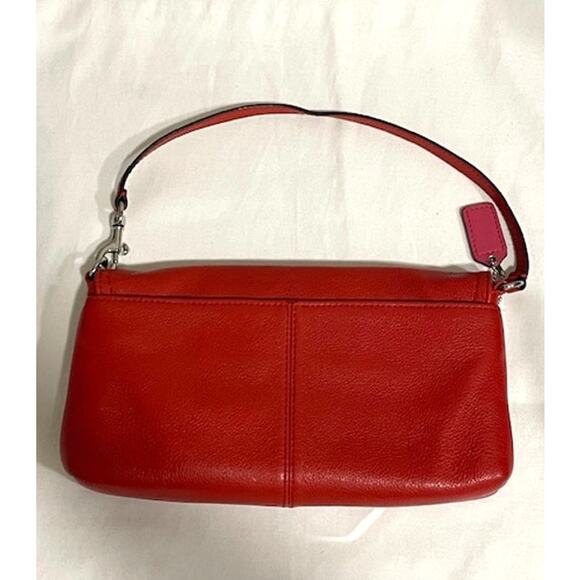 Coach Pebble Leather Clutch Shoulder Bag Wallet Red - Picture 8 of 10